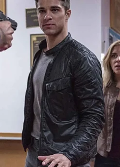 IZOMBIE MARKIAN TARASIUK BLACK JACKET