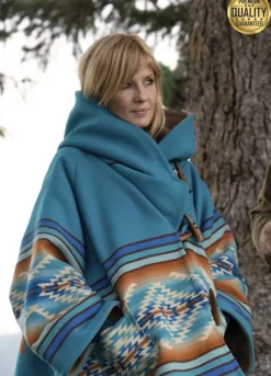 Kelly Reilly Yellowstone Season 3 Beth Dutton Blue Jacket
