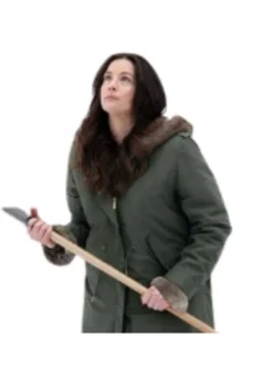 LIV TYLER THE LEFTOVERS MEG JACKET WITH FUR HOODIE