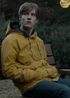 Louis Hofmann Dark Season 3 Yellow Raincoat