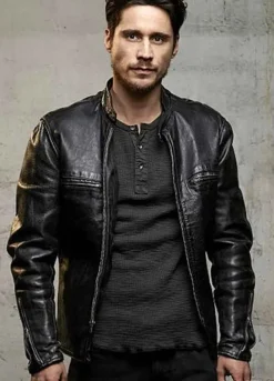 QUEEN OF THE SOUTH (JAMES) PETER GADIOT BLACK LEATHER JACKET