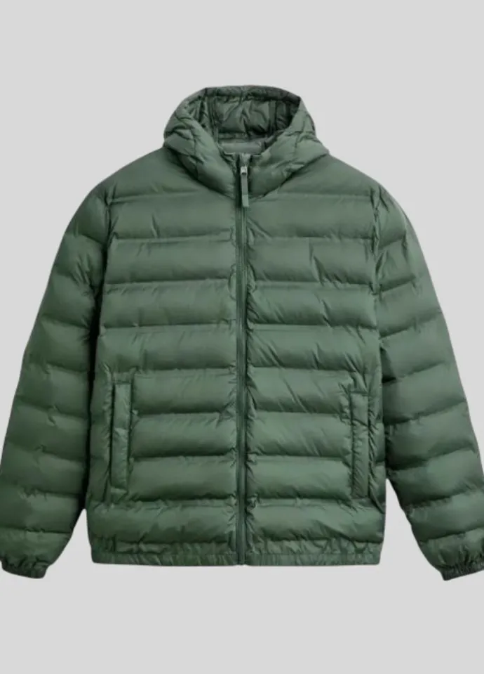 Scott Eastwood Alarum (2025) Puffer Jacket