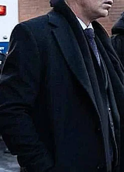 To Catch A Killer Ben Mendelsohn (Geoffrey Lammark) Coat