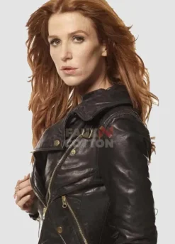 Unforgettable Carrie Wells (Poppy Montgomery) Biker Jacket