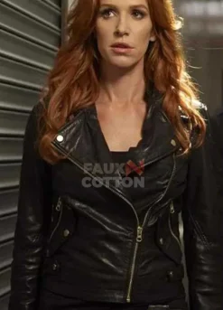 Unforgettable Carrie Wells (Poppy Montgomery) Biker Jacket